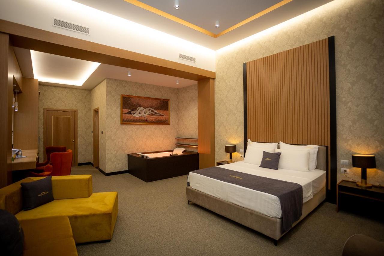 Deluxe Resort And Spa Koplik ภายนอก รูปภาพ