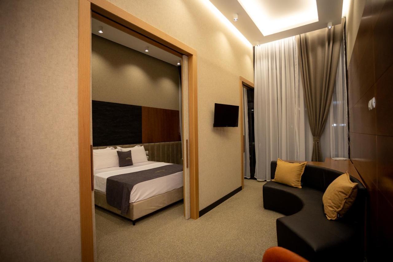 Deluxe Resort And Spa Koplik ภายนอก รูปภาพ